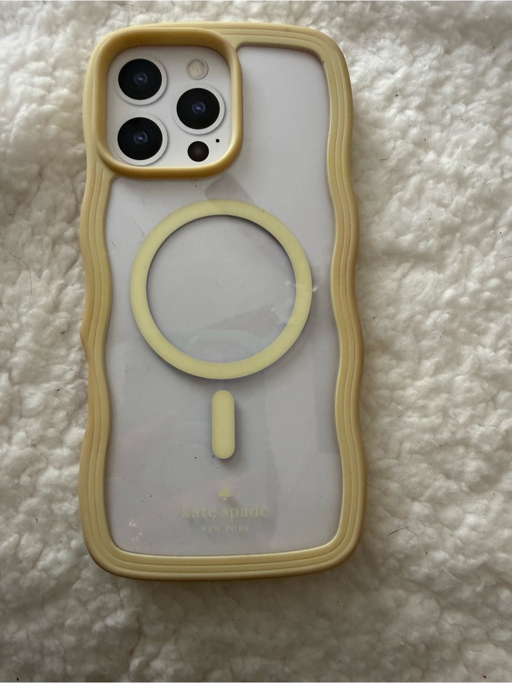 kate spade New York yellow Wave MagSafe Compatible iPhone Case 16 pro max